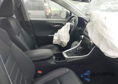 2023 Toyota Rav4 Hybrid Xle Premium from USA, damaged, VIN JTMB6RFV3PD546700